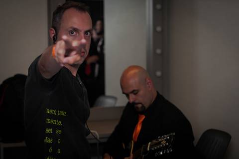 Show Pedindo Bis com Simone Gutierrez no Teatro Porto seguro'