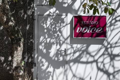 Registro fotográfico da estrutura da Escola Voice, no Brooklin.'