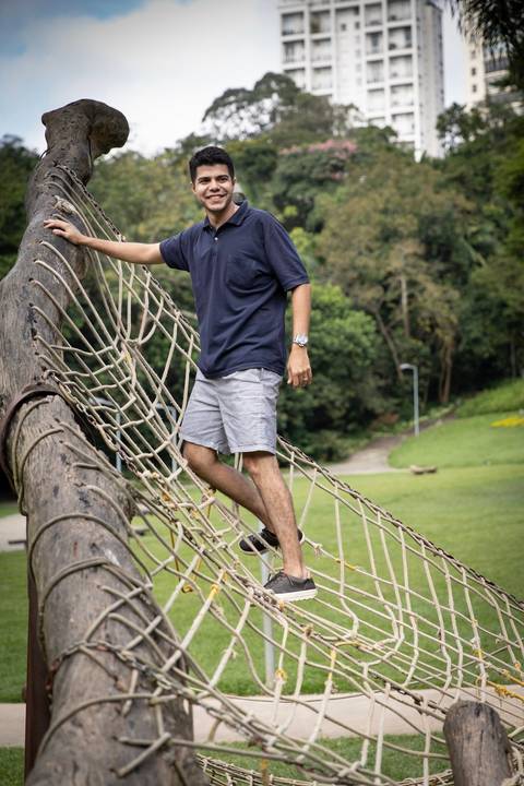 Ensaio de família para comemorar a chegada do Pedro no Parque Burle Marx SP'