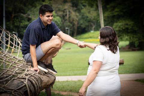 Ensaio de família para comemorar a chegada do Pedro no Parque Burle Marx SP'