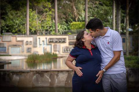 Ensaio de família para comemorar a chegada do Pedro no Parque Burle Marx SP'