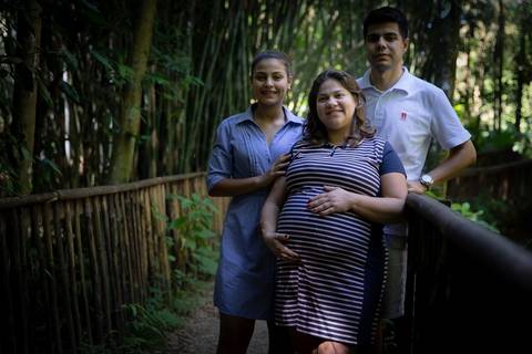 Ensaio de família para comemorar a chegada do Pedro no Parque Burle Marx SP'