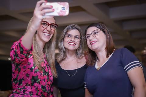 Imersão de luxo das marcas Prada, Dolce & Gabanna e Persol no Rio de Janeiro com participação da Eyewear Expert Chantal Goldfinger'