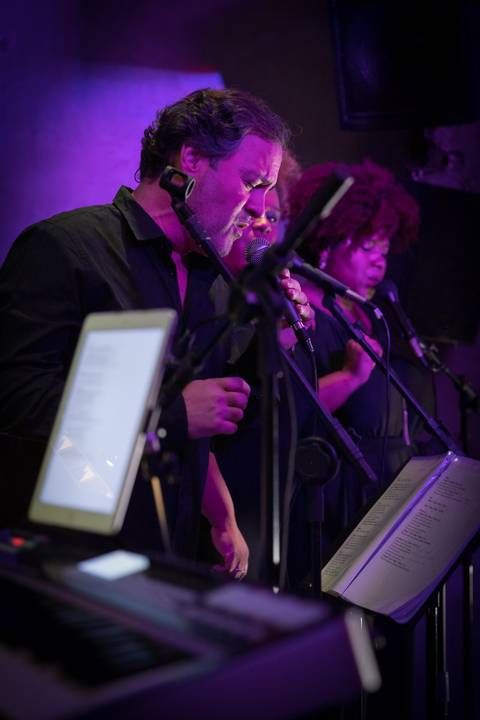 Show Flavio Arruda Canta Stevie Wonder e George Benson no Raiz Bar SP'