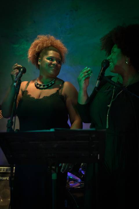 Show Flavio Arruda Canta Stevie Wonder e George Benson no Raiz Bar SP'