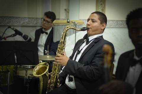 Orquestra Alligare, música para casamentos'