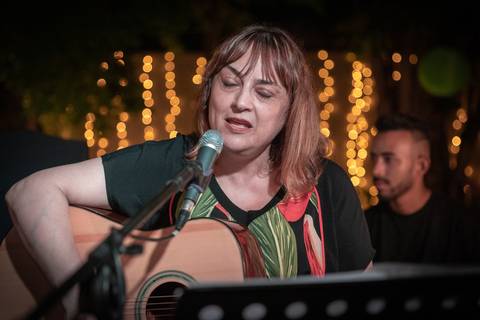 momentos do sarau voice na escola Voice no Brooklin SP apresentações artísticas com registro em foto e vídeo profissional
'