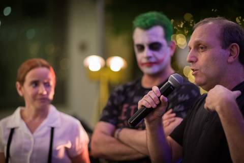 momentos do sarau voice na escola Voice no Brooklin SP apresentações artísticas com registro em foto e vídeo profissional
'