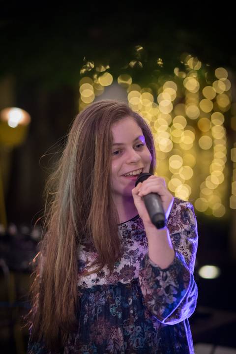 momentos do sarau voice na escola Voice no Brooklin SP apresentações artísticas com registro em foto e vídeo profissional
'