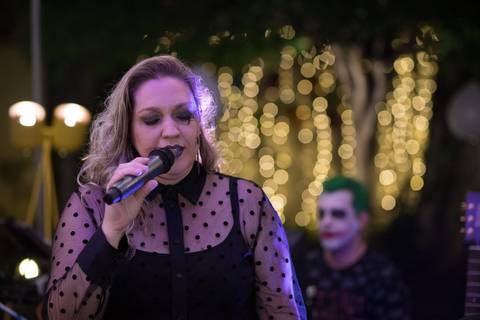 momentos do sarau voice na escola Voice no Brooklin SP apresentações artísticas com registro em foto e vídeo profissional
'