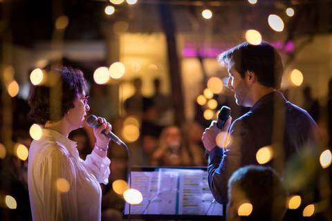 momentos do sarau voice na escola Voice no Brooklin SP apresentações artísticas com registro em foto e vídeo profissional
'