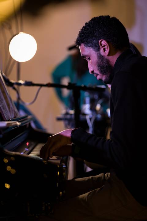 momentos do sarau voice na escola Voice no Brooklin SP apresentações artísticas com registro em foto e vídeo profissional
'