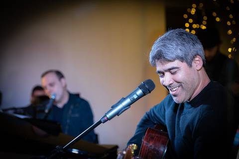 momentos do sarau voice na escola Voice no Brooklin SP apresentações artísticas com registro em foto e vídeo profissional
'