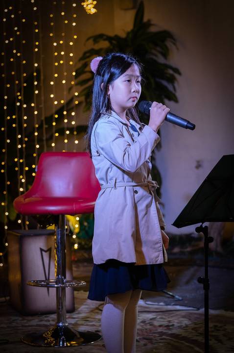 momentos do sarau voice na escola Voice no Brooklin SP apresentações artísticas com registro em foto e vídeo profissional
'