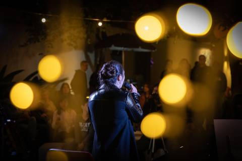 momentos do sarau voice na escola Voice no Brooklin SP apresentações artísticas com registro em foto e vídeo profissional
'