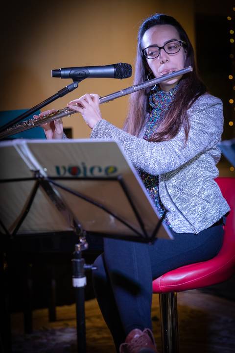 momentos do sarau voice na escola Voice no Brooklin SP apresentações artísticas com registro em foto e vídeo profissional
'