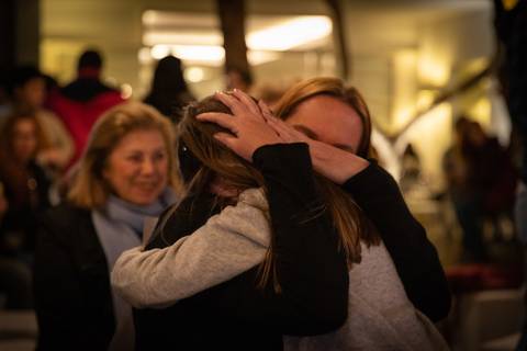 momentos do sarau voice na escola Voice no Brooklin SP apresentações artísticas com registro em foto e vídeo profissional
'