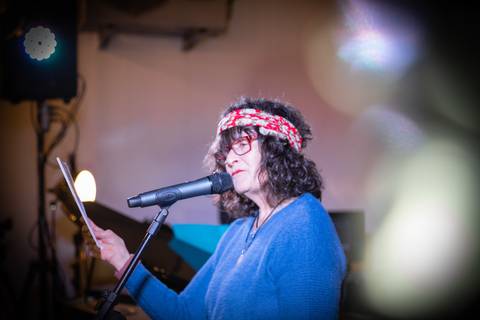 momentos do sarau voice na escola Voice no Brooklin SP apresentações artísticas com registro em foto e vídeo profissional
'