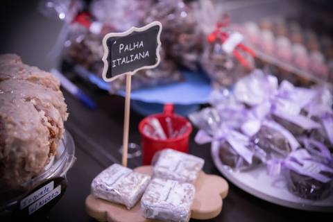 momentos do sarau voice na escola Voice no Brooklin SP apresentações artísticas com registro em foto e vídeo profissional
'