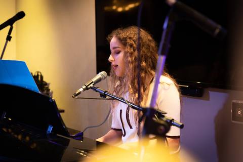 Fotos de melhores momentos da performance na escola de música Voice no Brooklin SP
'