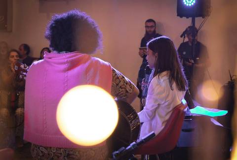 momentos do sarau voice na escola Voice no Brooklin SP apresentações artísticas com registro em foto e vídeo profissional
'