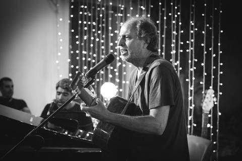 momentos do sarau voice na escola Voice no Brooklin SP apresentações artísticas com registro em foto e vídeo profissional
'