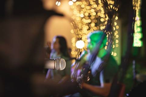 momentos do sarau voice na escola Voice no Brooklin SP apresentações artísticas com registro em foto e vídeo profissional
'