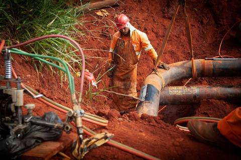 Registro das etapas de Obra de Perfuração Horizontal Direcional, HDD, para uso em material de comunicação e relatórios internos da Empresa
'