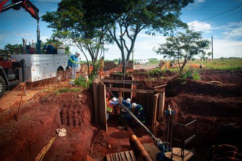 Registro das etapas de Obra de Perfuração Horizontal Direcional, HDD, para uso em material de comunicação e relatórios internos da Empresa
'