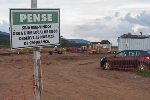 Registro das etapas de Obra de Perfuração Horizontal Direcional, HDD, para uso em material de comunicação e relatórios internos da Empresa
'
