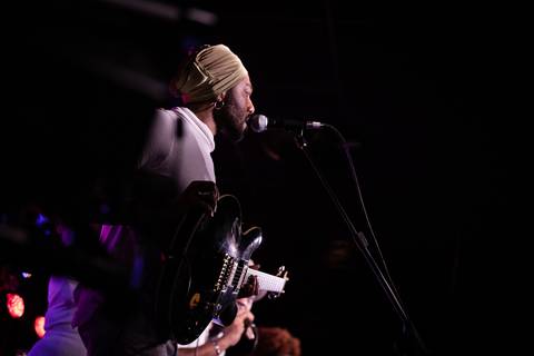 Alafia no blue note sp a digna banda '