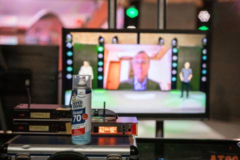 Bastidores técnicos do BW EXPO SUMMIR 2020. Álcool 70%'