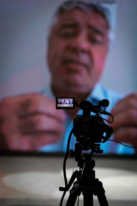 Bastidores técnicos do BW EXPO SUMMIR 2020 com imagem do Senador Major Olimpio'