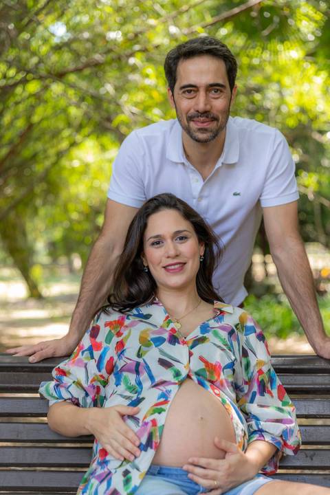 casal com gestante no Jardim Botânico de São Paulo'