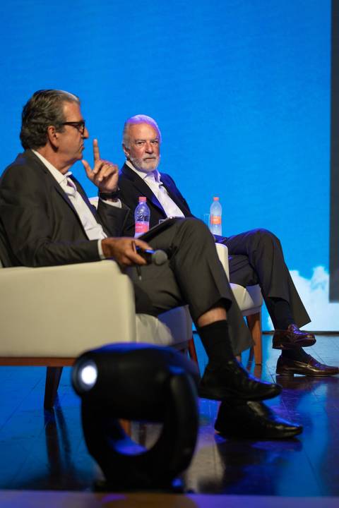 15º Tendências da Construção - Revista M&T Eurimilson Daniel e Carlos Pacheco Silveira'