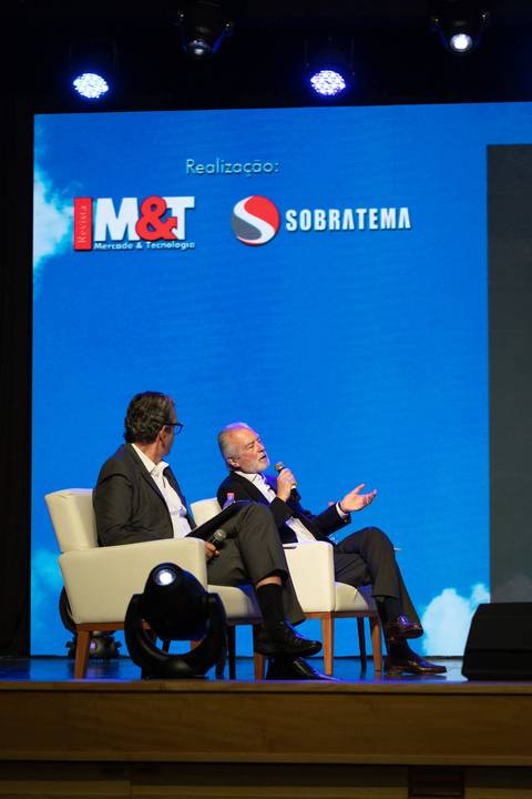 15º Tendências da Construção - Revista M&T Eurimilson Daniel e Carlos Pacheco Silveira'