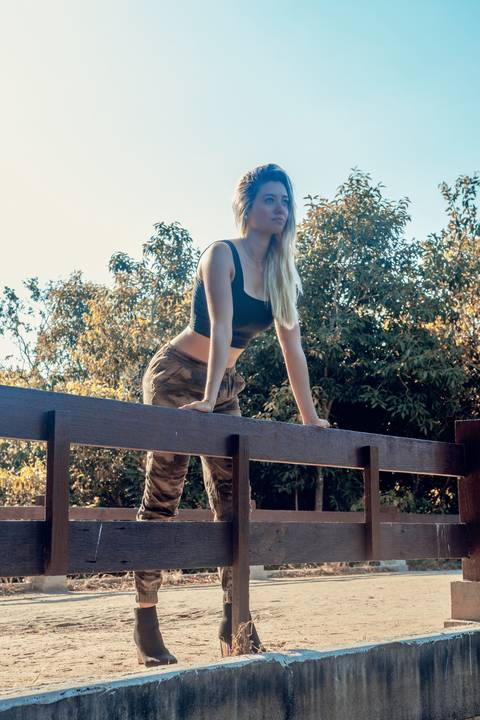 Ensaio feminino no Bosque da Barra, feito na Barra da Tijuca - RJ.
Modelo Larissa Generoso.'