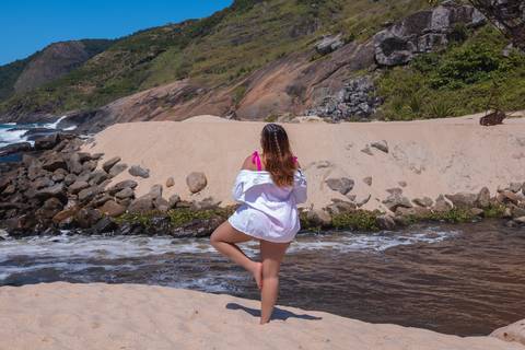Ensaio feminino na praia da macumba, recreio dos bandeirantes RJ.
Modelo Amanda Bussolote.'