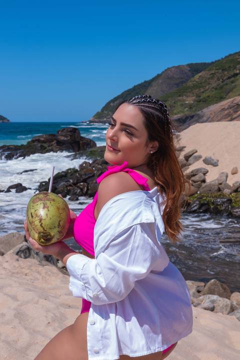 Ensaio feminino na praia da macumba, recreio dos bandeirantes RJ.
Modelo Amanda Bussolote.'