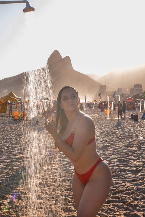 Ensaio feminino na praia de Copacabana RJ
Ensaio em copacabana rio de janeiro'