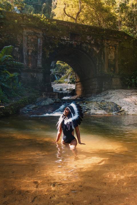 Ensaio feminino de Índia na cachoeira
Floresta da Tijuca - Rio de Janeiro
Fotos de índia da cachoeira
Ensaio fotográfico na cachoeira'