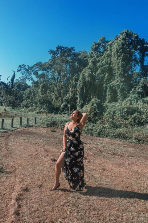 Ensaio sensual de aniversário no bosque
Bosque da Barra - Rio de Janeiro
Fotos sensuais no bosque
Ensaio sensual externo'