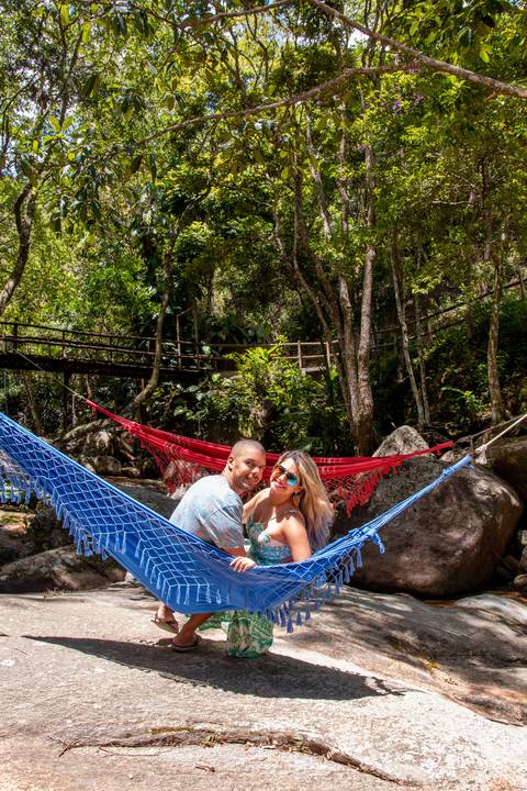 foto-de-casal-externa-pose'