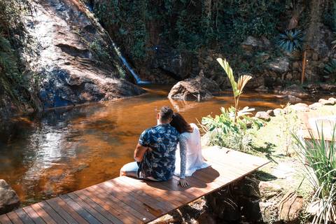 ensaio-casal-itaipava-bluebearcabins-poses-para-foto'