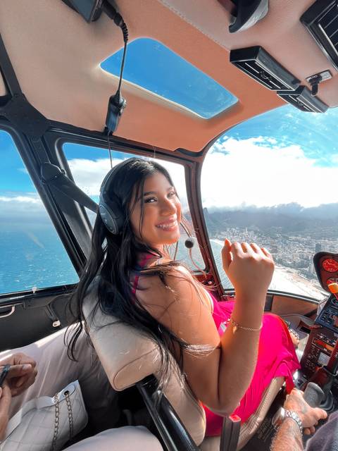 ensaio-no-helicoptero-aniversario-no-rj-barra-da-tijuca'