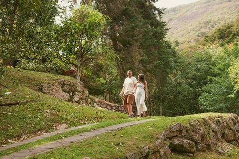 ensaio-pre-wedding-pousada-paraiso-petropolis-casal'
