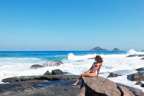 foto-mulher-na-praia-recreio-rj'