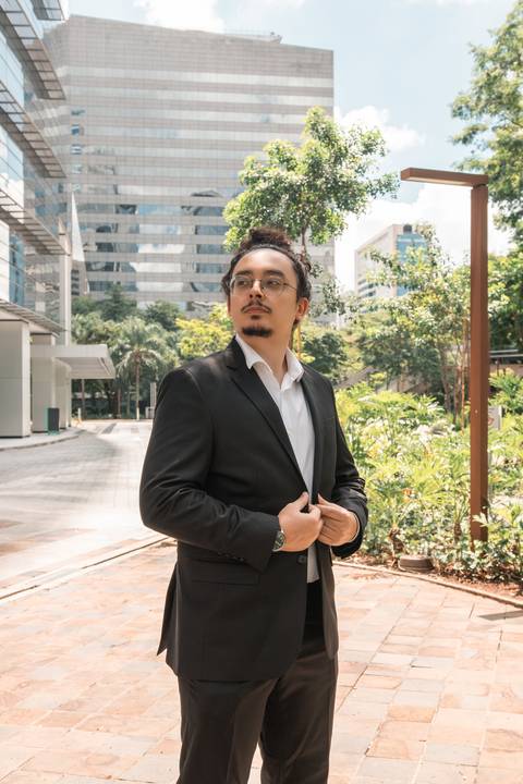 Ensaio corporativo para o médico Yago realizado na cafeteria Santo Grão localizada no Morumbi, São Paulo.
'