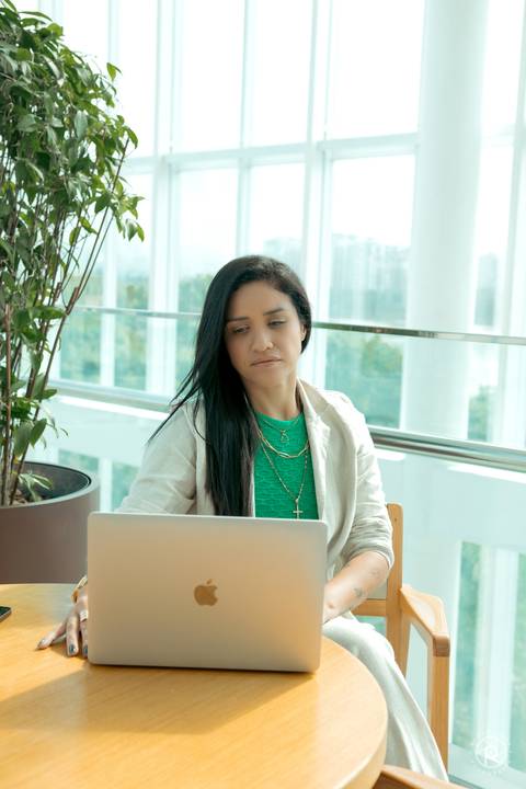 Ensaio corporativo da empresária Fabielle Borges no Village Mall na Barra da Tijuca, Rio de Janeiro.'
