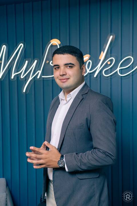 Ensaio corporativo para corretores da imobiliária My Broker em Uberlândia MG.'
